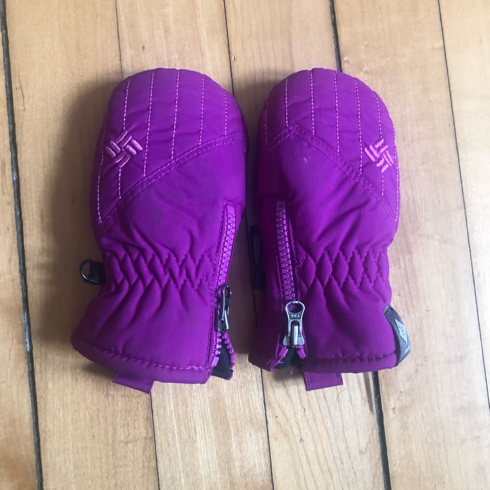 Infant Columbia mittens